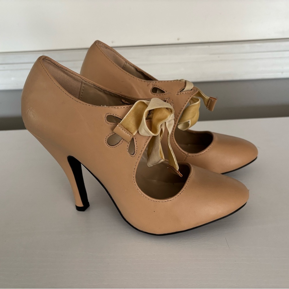 Dolce by Mojo Moxie Hailee heels